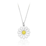 Rack Jack Tiny Daisy Flower Charm with Chain Fashion Stylish Minimalist Bohemian Necklace Designer Delicate Pendant Necklace for Girls And Women