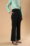 Black pocket pants for ladies